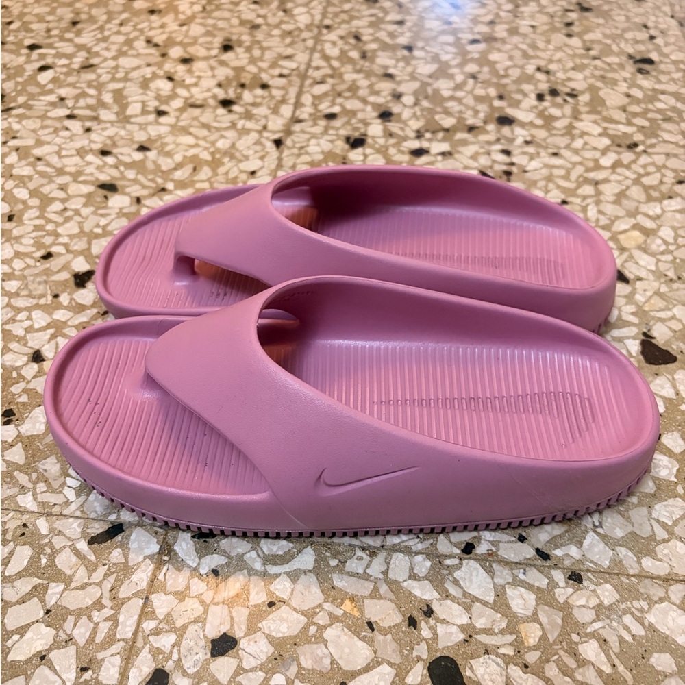 Nike Mauve Slide Sandals